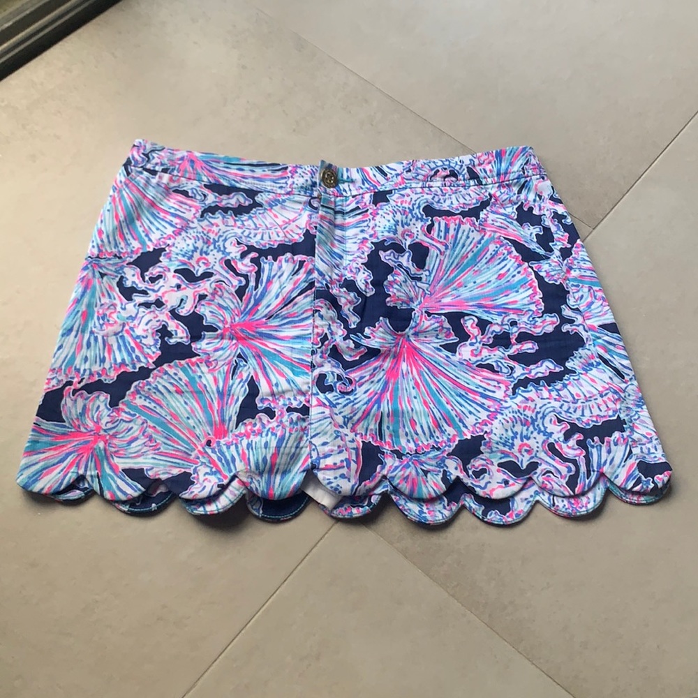 Lily Pulitzer scalloped skort